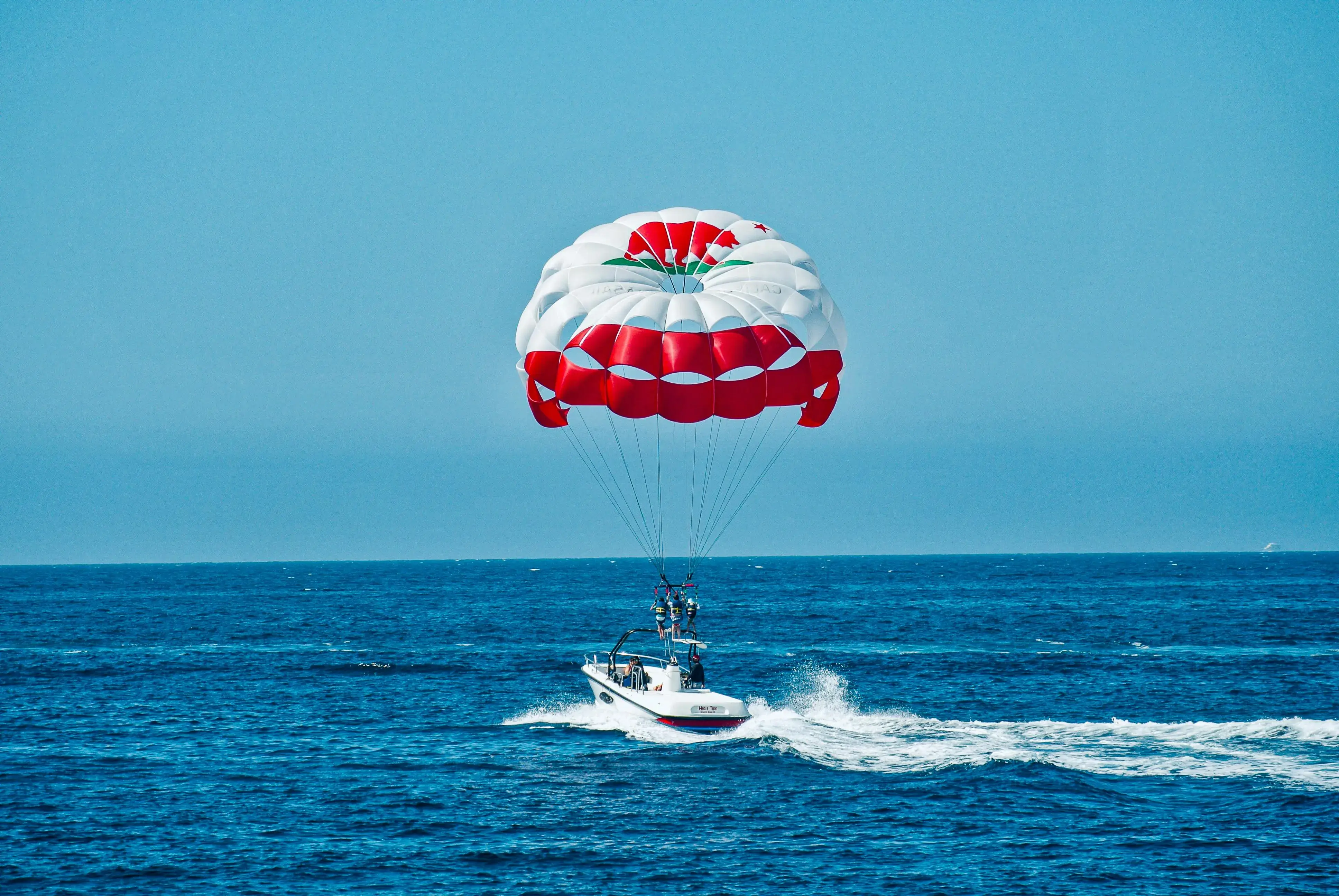 Parasailing Hurghada Price – Complete Guide for the Best Experience